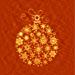 Christmas ball lithography on Si substrate